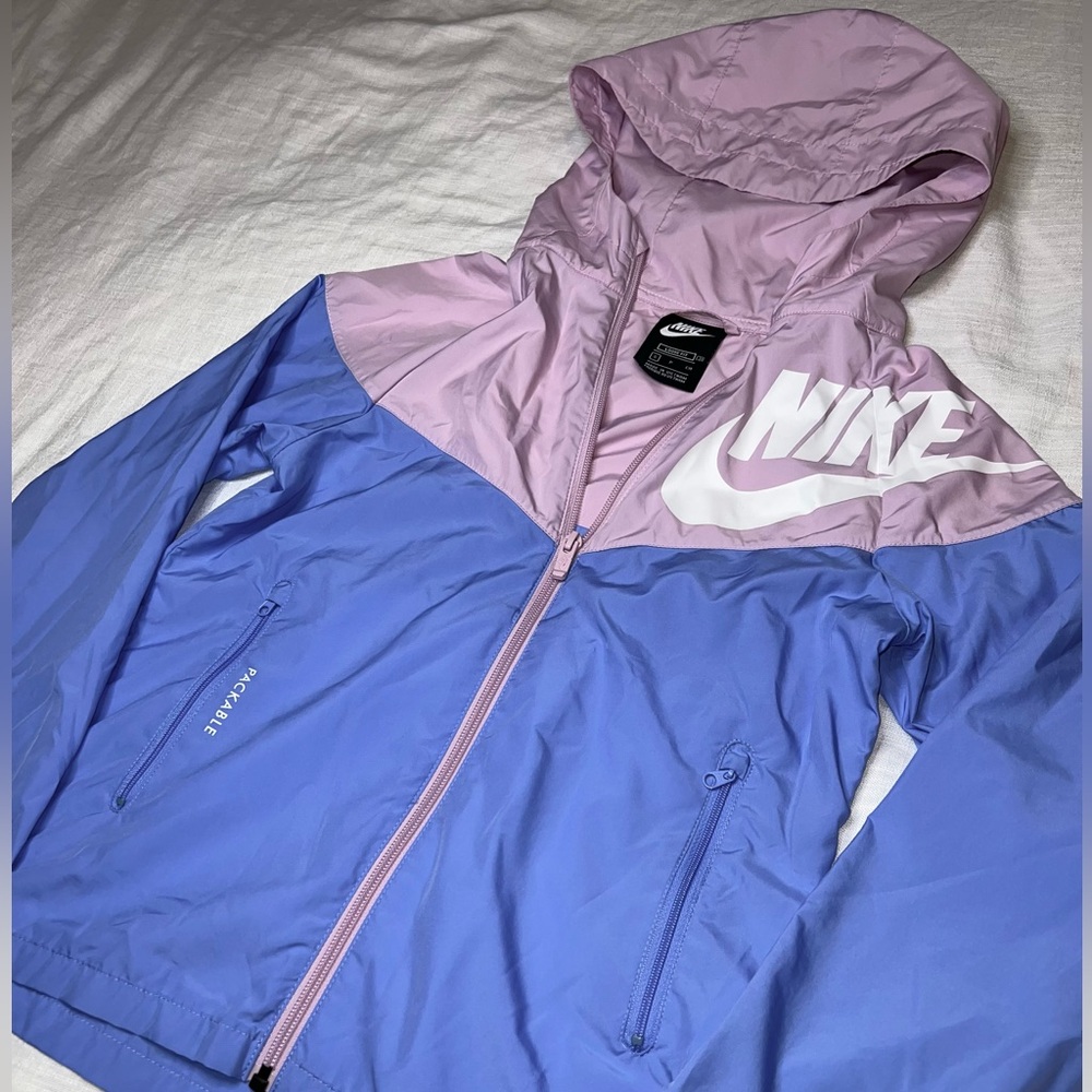Nike Youth Blue and Pale Pink Logo Windbreaker